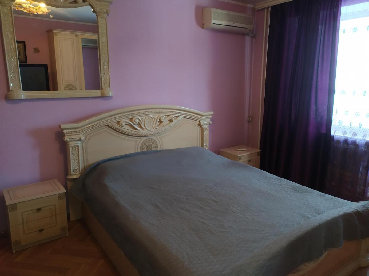 Затишні Апартаменти В Центрі Rivne Dış mekan fotoğraf